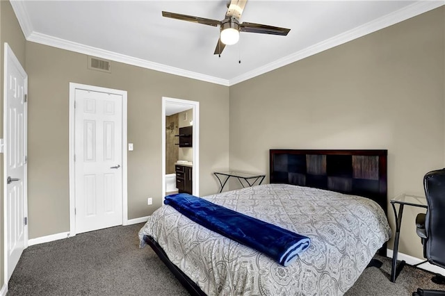 bedroom with visible vents, carpet flooring, crown molding, baseboards, and ceiling fan