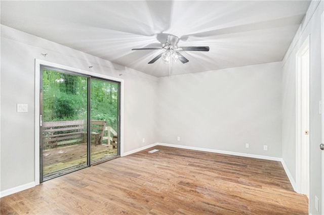 532 Watson St, Toccoa, GA 30577 - unfurnished room featuring wood finished floors and a ceiling fan