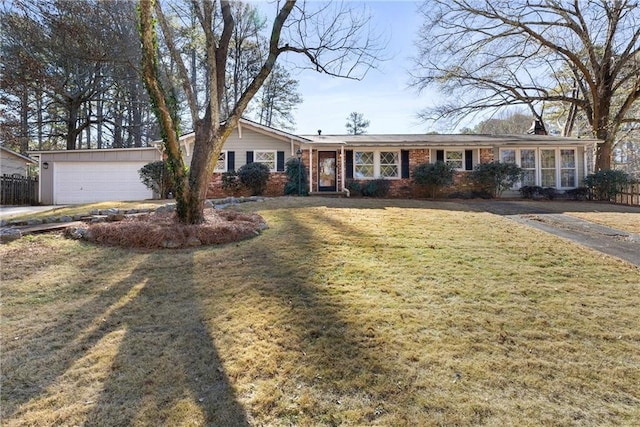 Listing photo 2 for 824 Cinderella Way, Decatur GA 30033