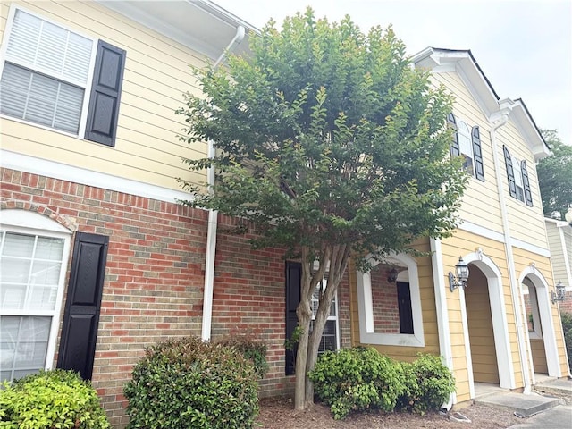 602 Summer Pl, Norcross, GA 30071 - view of front of home featuring brick siding