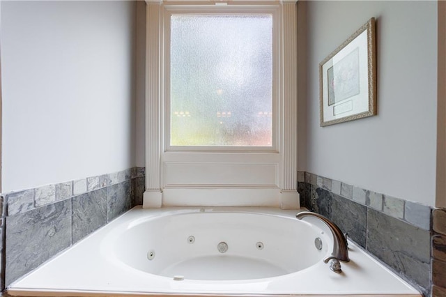 652 Pathview Ct, Dacula, GA 30019 - bathroom with a tub with jets