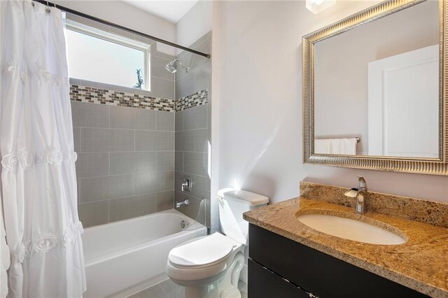 482 Pearl Cove Ct, Atlanta, GA 30350 - full bath featuring shower / bathtub combination with curtain, vanity, and toilet