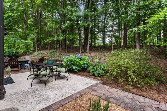 4401 Madison Woods Dr NW, Marietta, GA 30064 - view of patio with outdoor dining area
