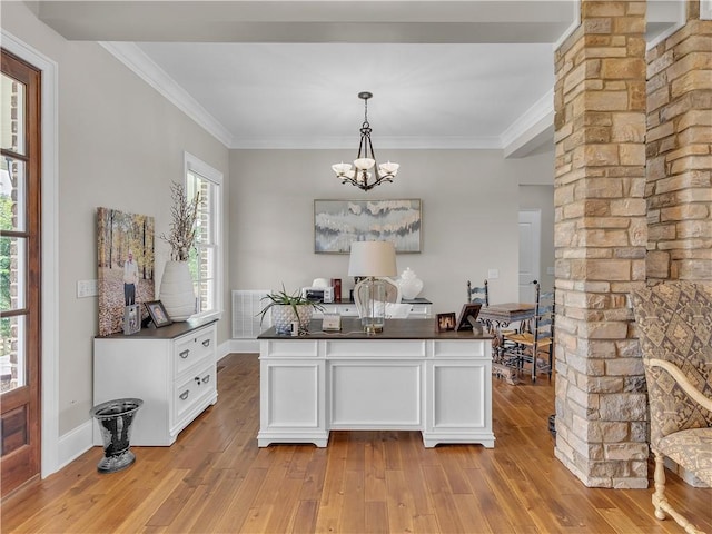 702 Cash Rd NE, Calhoun, GA 30701 - kitchen with dark countertops, white cabinets, a chandelier, light wood-style floors, and ornamental molding