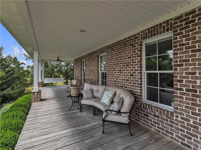 702 Cash Rd NE, Calhoun, GA 30701 - view of porch