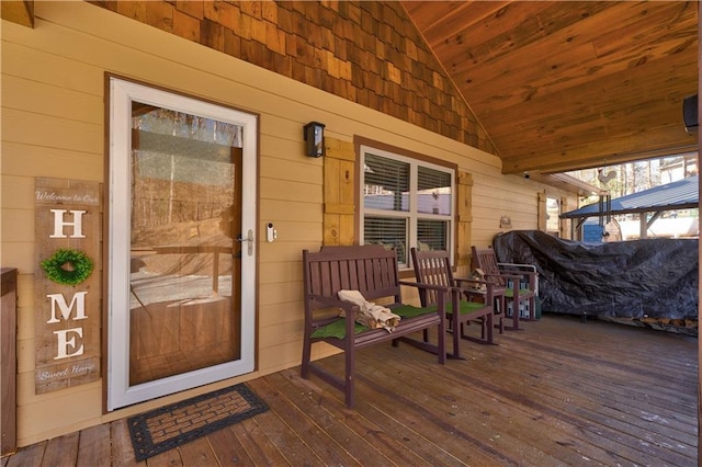 property entrance with a porch