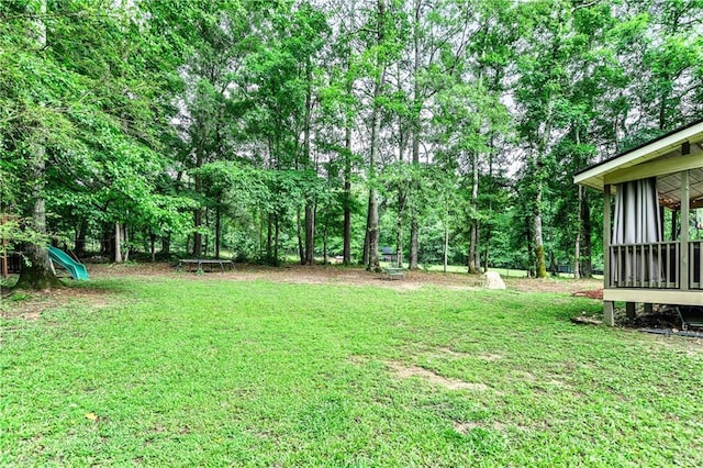 135 Crimson Rdg, Tyrone, GA 30290 - view of green lawn featuring view of scattered trees