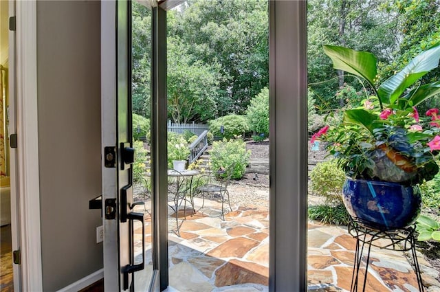 510 Elgaen Ct, Roswell, GA 30075 - doorway featuring stone finish flooring
