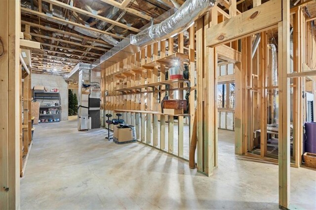 interior space featuring concrete flooring