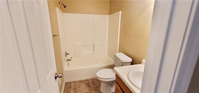 full bathroom with washtub / shower combination, toilet, and vanity