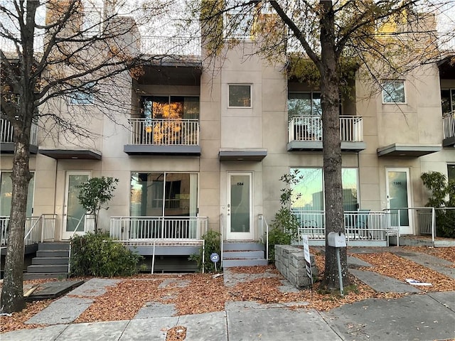 view of townhome / multi-family property