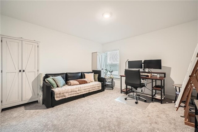 carpeted living area featuring recessed lighting and a ceiling fan