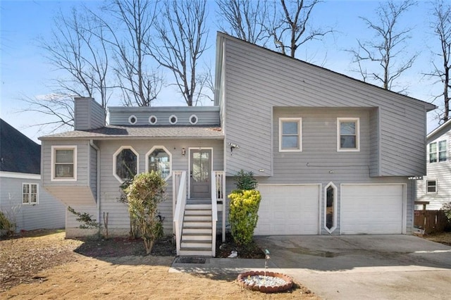 view of front facade with a garage