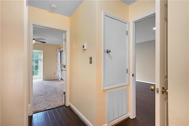 1312 Pine Heights Dr NE, Atlanta, GA 30324 - hallway featuring dark wood-style floors and baseboards