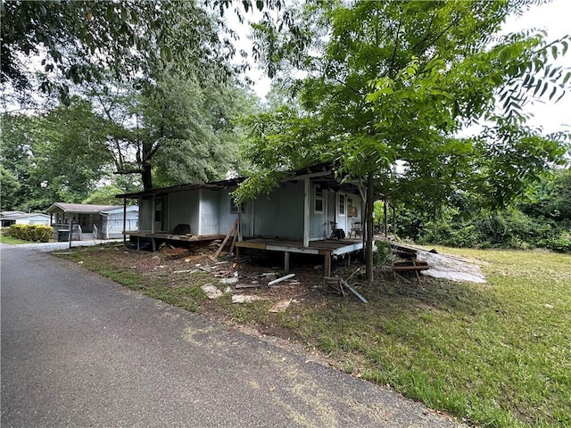 22 Honeysuckle Ln, Dahlonega, GA 30533 - view of front facade featuring covered porch