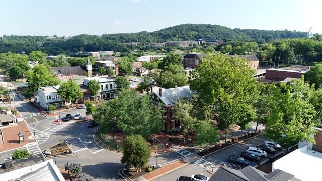 22 Honeysuckle Ln, Dahlonega, GA 30533 - bird's eye view