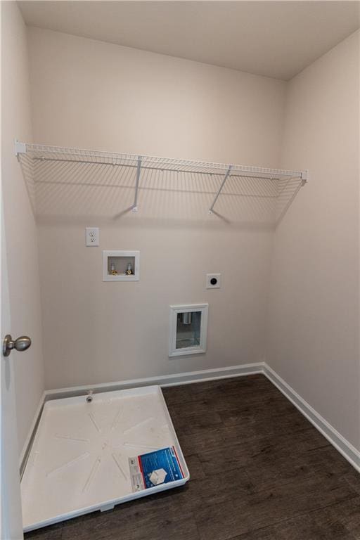 530 River Run Dr, Dallas, GA 30132 - laundry area featuring hookup for an electric dryer, hookup for a washing machine, baseboards, and wood finished floors