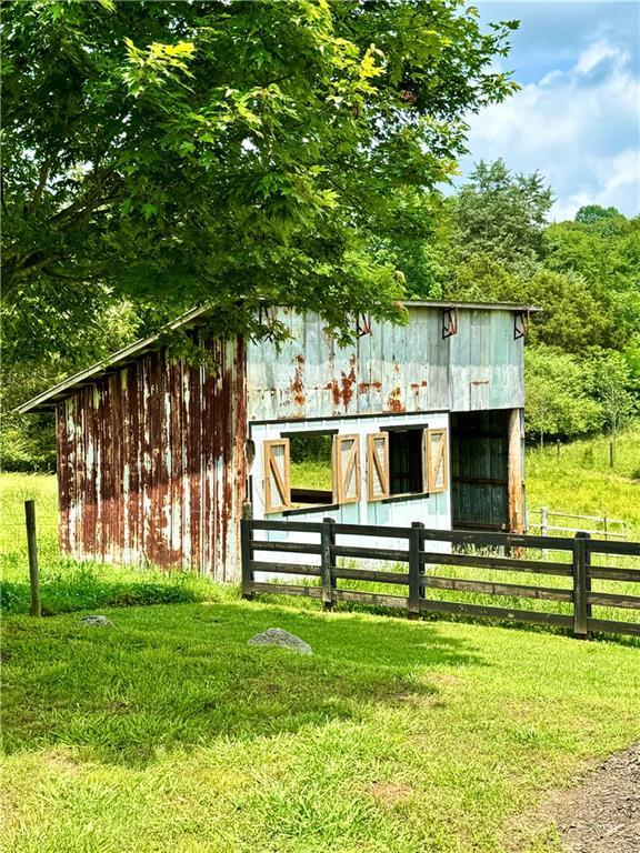 311 Langston Rd SE, Calhoun, GA 30701 - view of horse barn