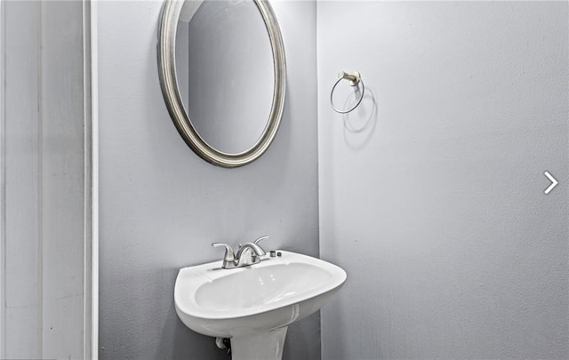 1332 Adcox Sq, Stone Mountain, GA 30088 - bathroom featuring a sink