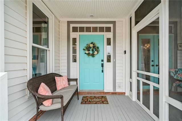 entrance to property with covered porch