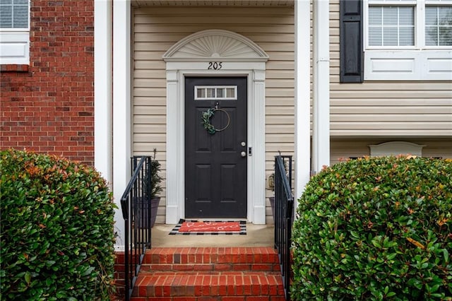 view of property entrance