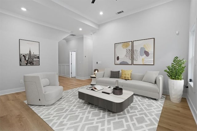 3902 Bouldercrest Rd SE, Ellenwood, GA 30294 - living room featuring light wood-type flooring, baseboards, and visible vents