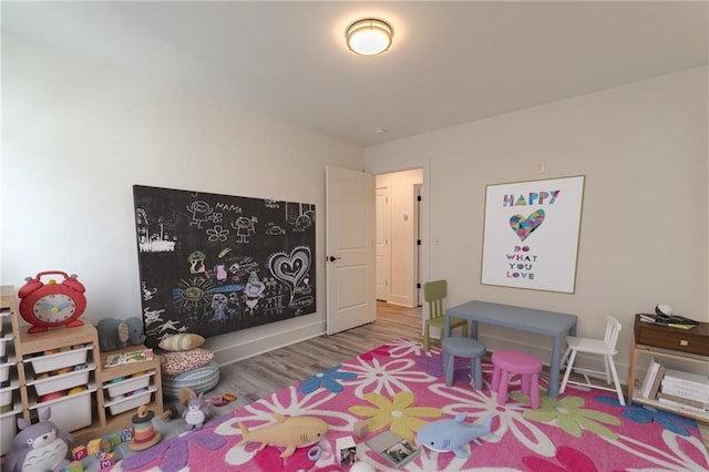 668 Liella Park SE, Atlanta, GA 30312 - game room featuring hardwood / wood-style flooring