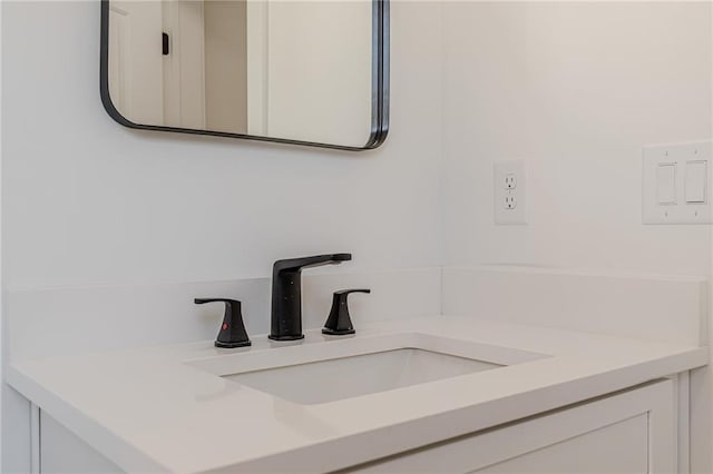 668 Liella Park SE, Atlanta, GA 30312 - bathroom featuring vanity