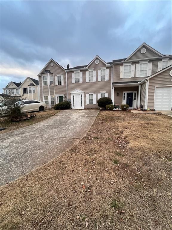 142 Benfield Cir, Cartersville, GA 30121 - multi unit property featuring a garage