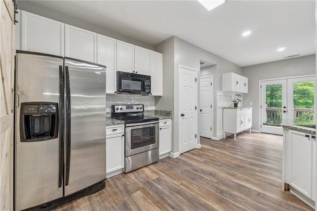 58 Hampton Forest Ct, Dahlonega, GA 30533 - kitchen featuring stainless steel appliances, dark wood-type flooring, white cabinets, backsplash, and recessed lighting