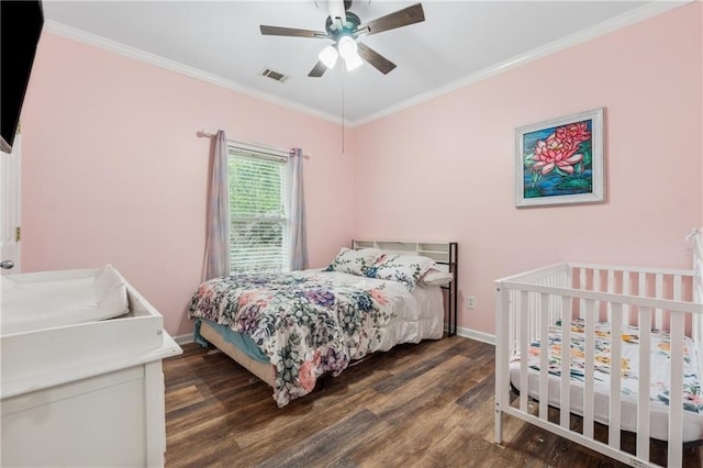 58 Hampton Forest Ct, Dahlonega, GA 30533 - bedroom featuring wood finished floors, ornamental molding, baseboards, and ceiling fan
