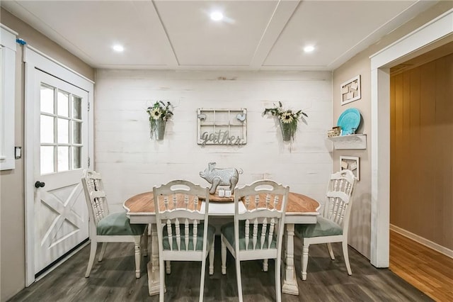 315 Charlotte Blvd, Stockbridge, GA 30281 - dining area with dark wood finished floors, recessed lighting, and baseboards