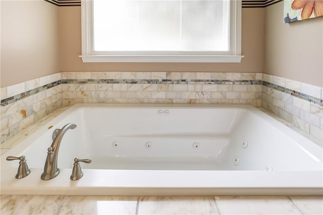 1997 Shaker Falls Ln, Lawrenceville, GA 30045 - full bath featuring a tub with jets