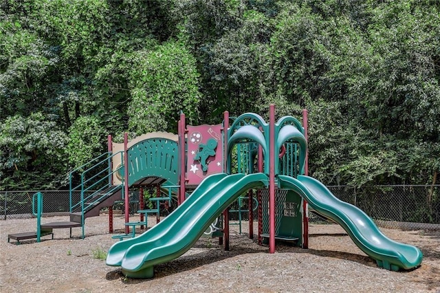 1997 Shaker Falls Ln, Lawrenceville, GA 30045 - view of communal playground