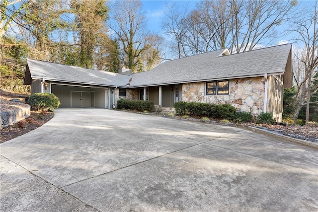 ranch-style home featuring a carport