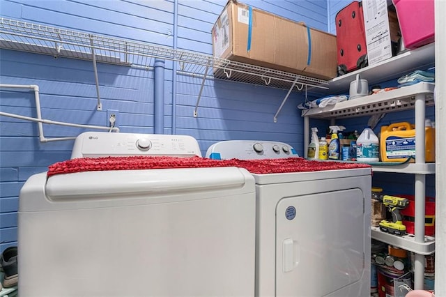 141 Parr Wade Rd SE, Cartersville, GA 30120 - laundry room featuring washer and clothes dryer