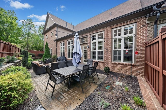 view of patio featuring outdoor lounge area