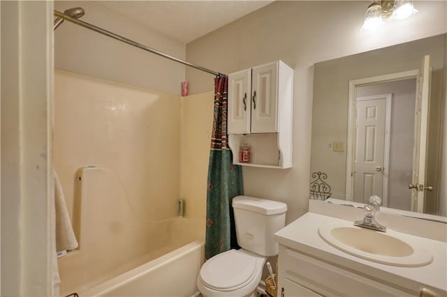 1638 River Trce, Auburn, GA 30011 - full bathroom with toilet, vanity, and shower / tub combo with curtain