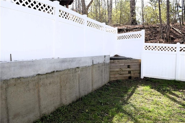 235 Woodland Way, Canton, GA 30114 - view of yard featuring a fenced backyard
