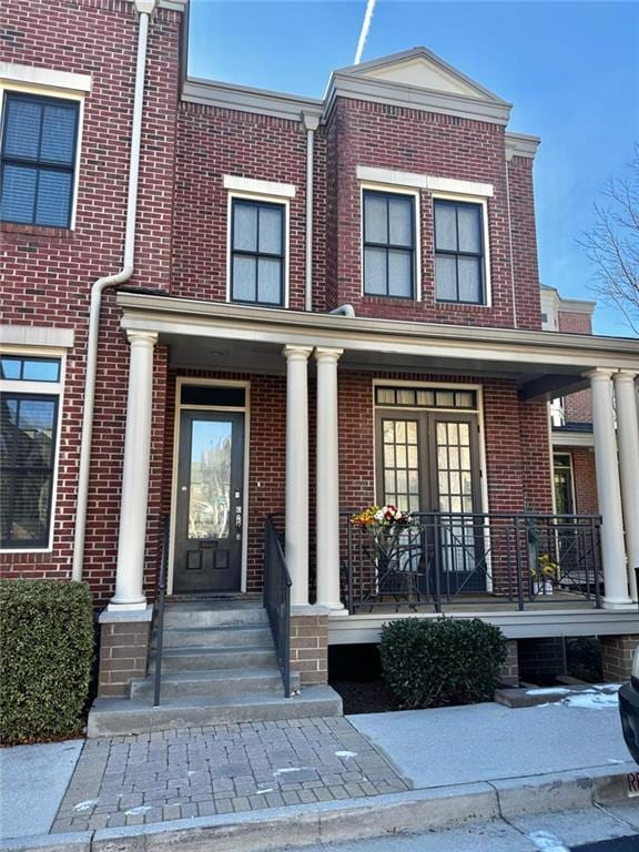 view of front of house with covered porch