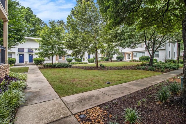 2230 Cheshire Bridge Rd NE Unit 401, Atlanta, GA 30324 - view of home's community featuring a lawn