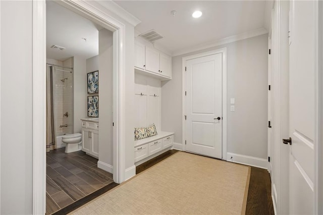 2110 Timball Rd NW, Atlanta, GA 30318 - mudroom featuring dark wood finished floors, baseboards, and recessed lighting
