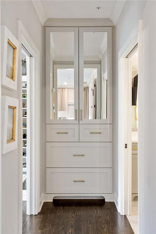 2110 Timball Rd NW, Atlanta, GA 30318 - detailed view of wood finished floors
