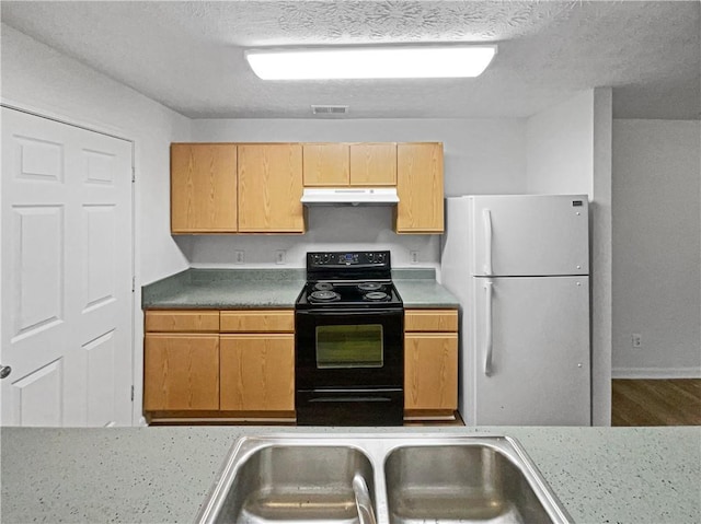 kitchen featuring white refrigerator, sink, black electric range, a textured ceiling, and wood-type flooring