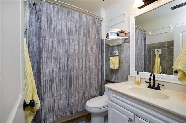 full bathroom with a shower with curtain, visible vents, vanity, toilet, and ornamental molding