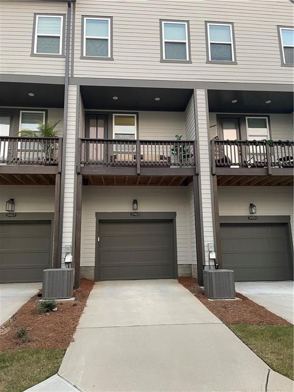 view of front of home with central AC unit