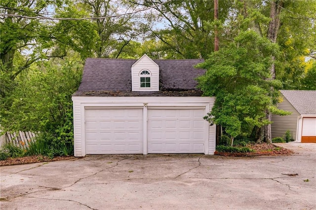 407 E College St E, Bowdon, GA 30108 - view of detached garage