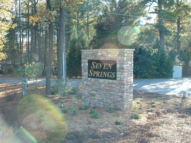 4135 Shoshone Valley Rd, Marietta, GA 30068 - view of community sign