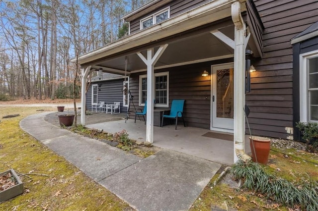 view of patio / terrace featuring covered porch