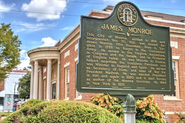 231 E Marable St, Monroe, GA 30655